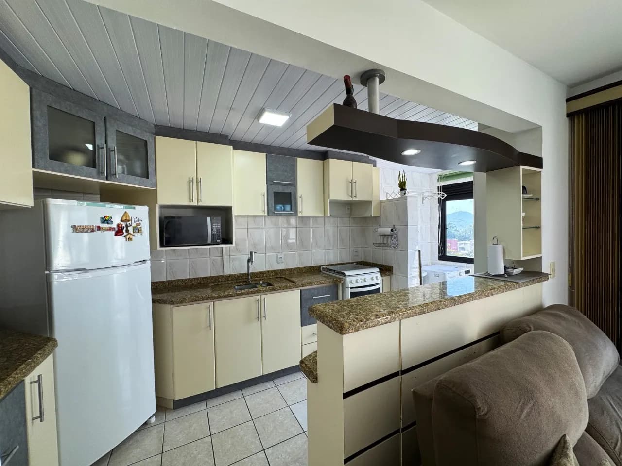 Apartamento para venda com 3 dormitórios em Agronômica com 76 m² — foto 3