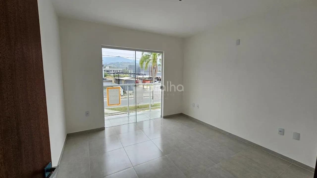 Casa para venda com 2 dormitórios em Bela Vista com 73 m² — foto 2