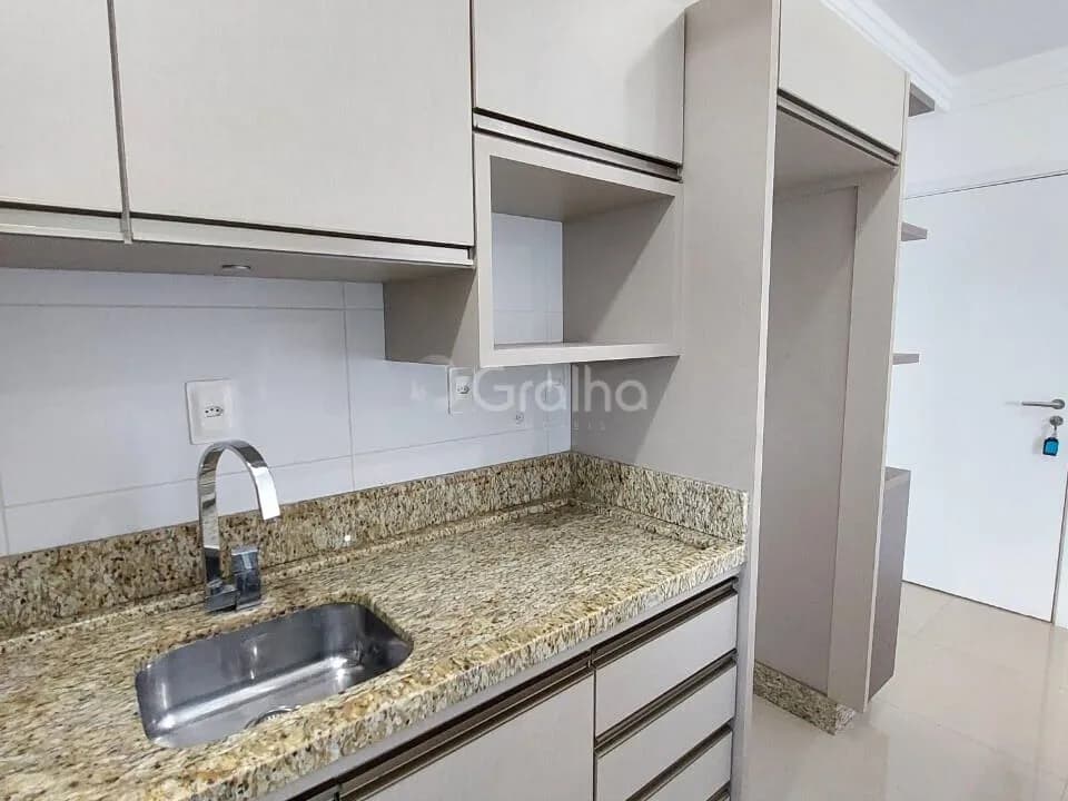 Apartamento para venda com 2 dormitórios em Carvoeira com 72 m² — foto 5