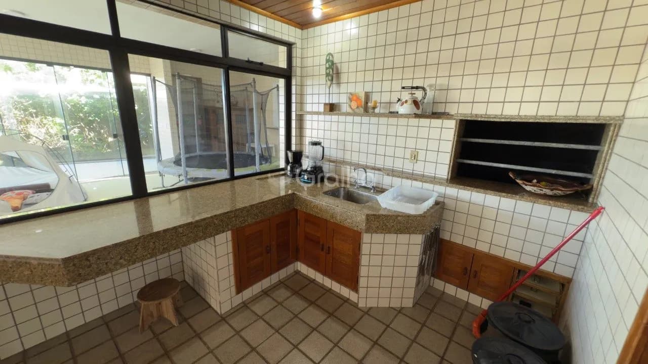 Casa para venda com 6 dormitórios em Morro Das Pedras com 800 m² — foto 3