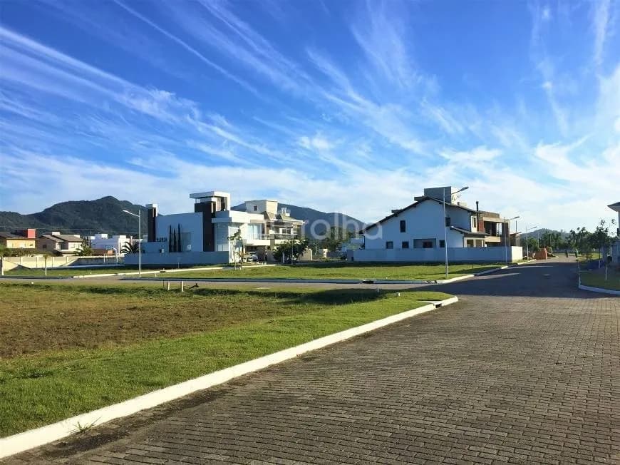 Terreno para venda em Campeche com 383 m² — foto 2