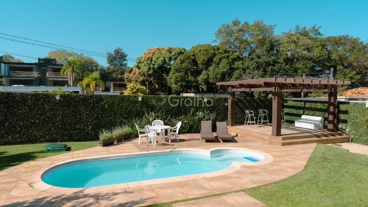 Casa para venda com 6 dormitórios em Cacupé com 340 m² — foto 3