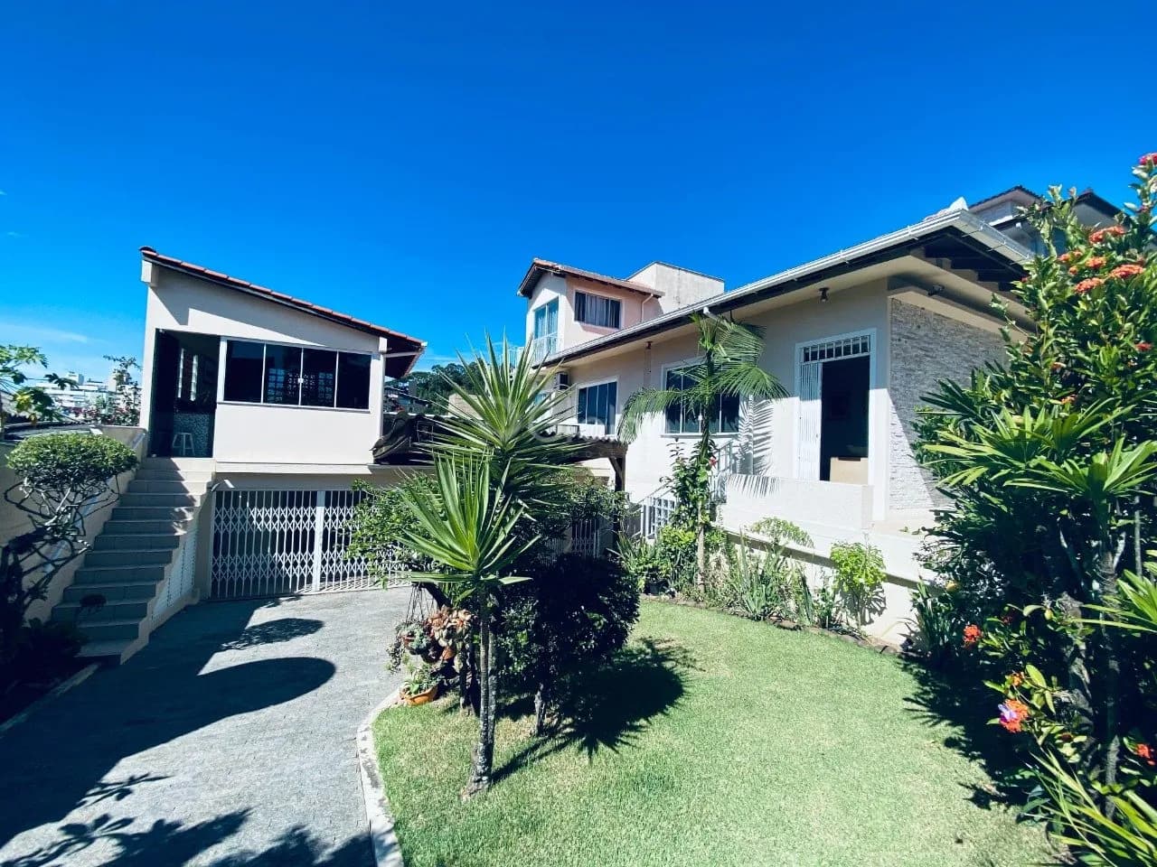 Casa para venda com 4 dormitórios em Trindade com 218 m² — foto principal