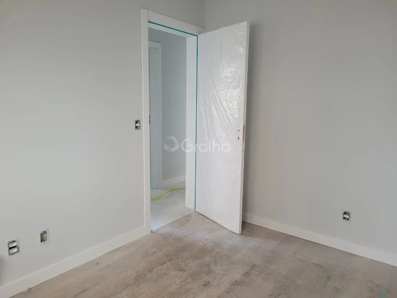Apartamento para venda com 2 dormitórios em Barreiros com 66 m² — foto 2