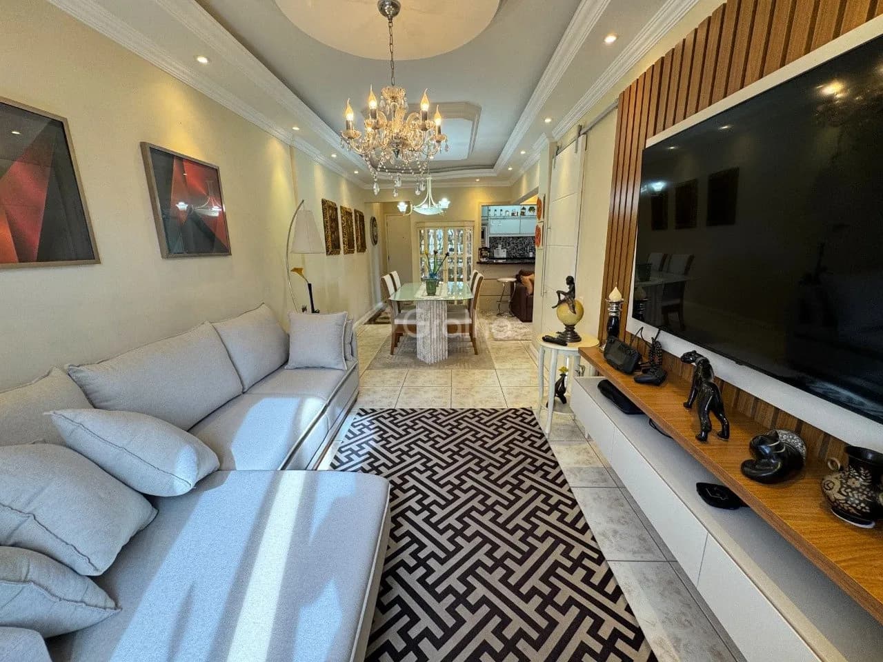 Apartamento para venda com 2 dormitórios em Centro com 65 m² — foto principal