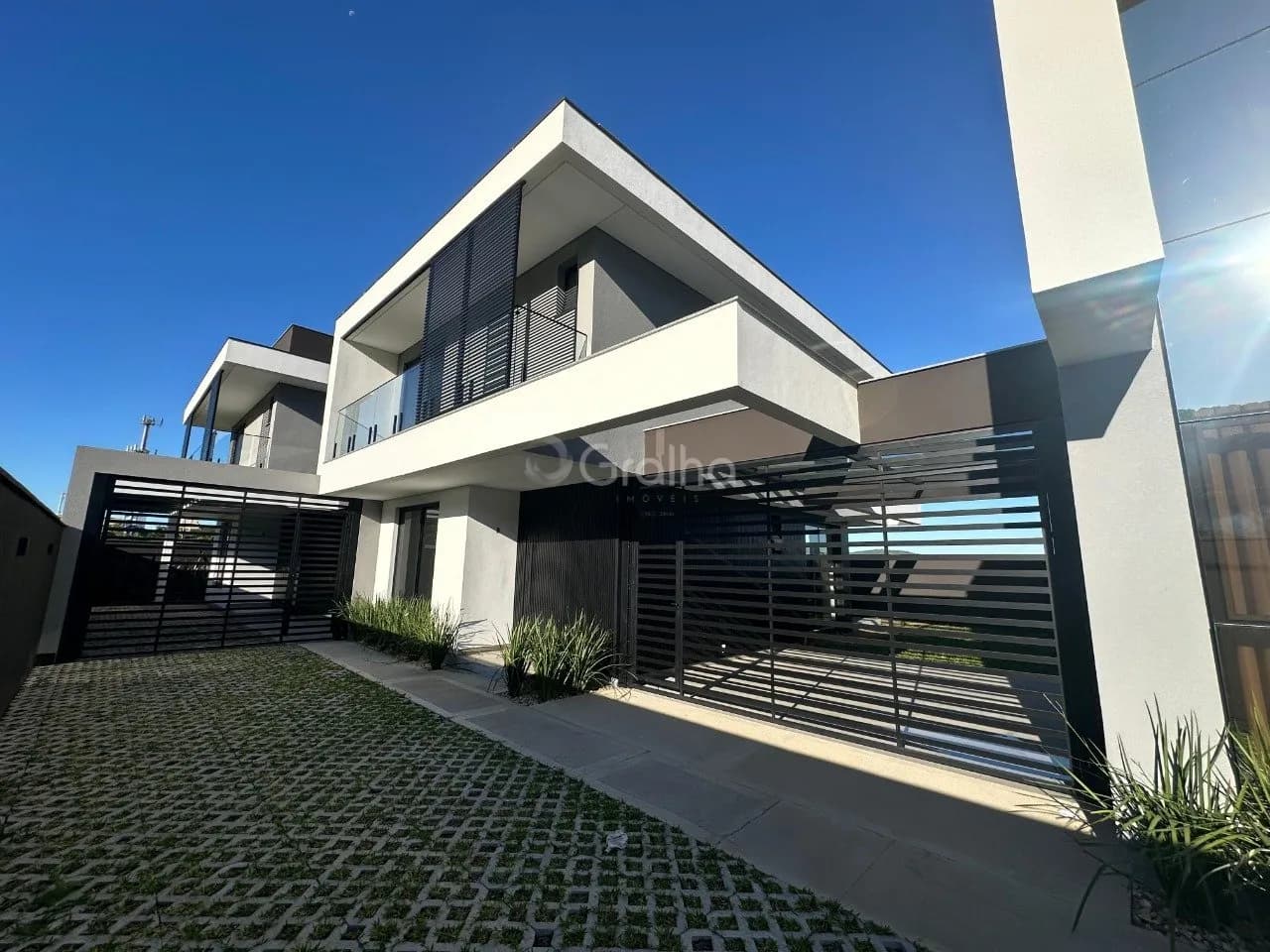 Casa para venda com 3 dormitórios em Lagoa Da Conceição com 153 m² — foto principal
