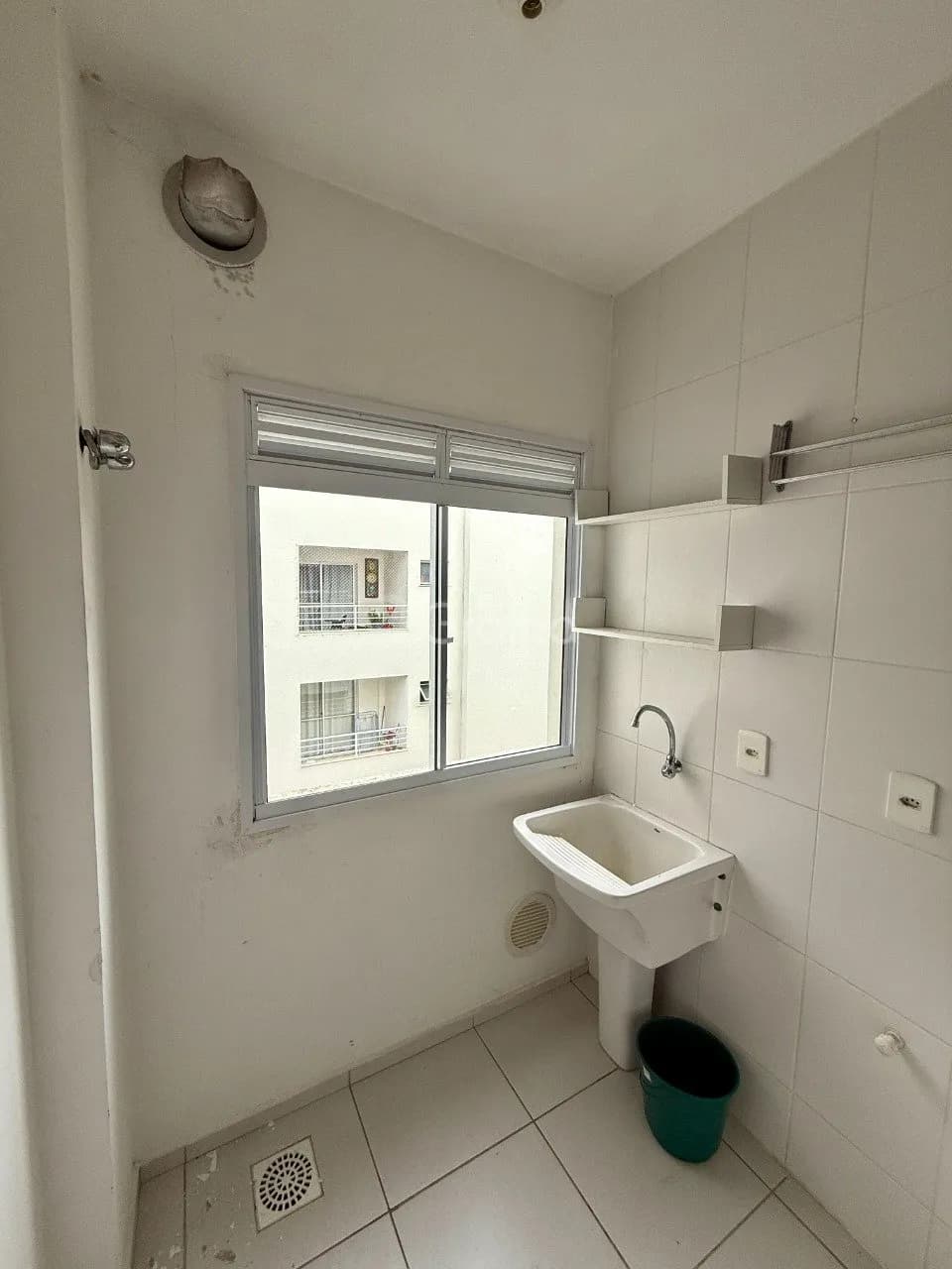 Apartamento para venda com 2 dormitórios em Canasvieiras com 67 m² — foto 4