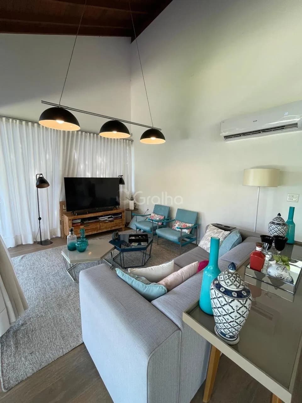 Casa para venda com 3 dormitórios em Praia Forte com 250 m² — foto 2