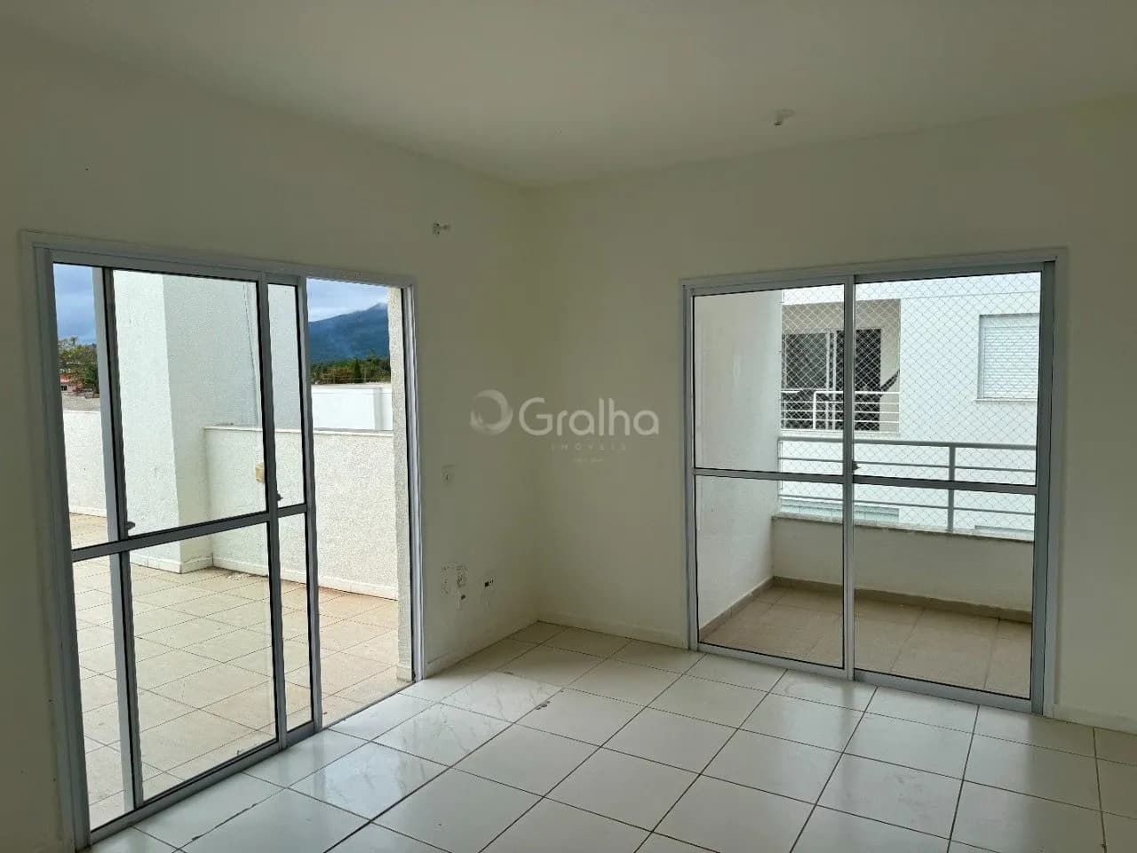 Cobertura para venda com 2 dormitórios em Canasvieiras com 139 m² — foto 3