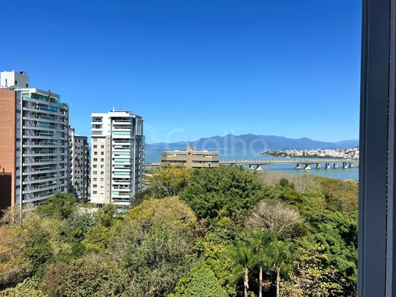 Apartamento para venda com 1 dormitório, em Centro com 42 m² — foto 3