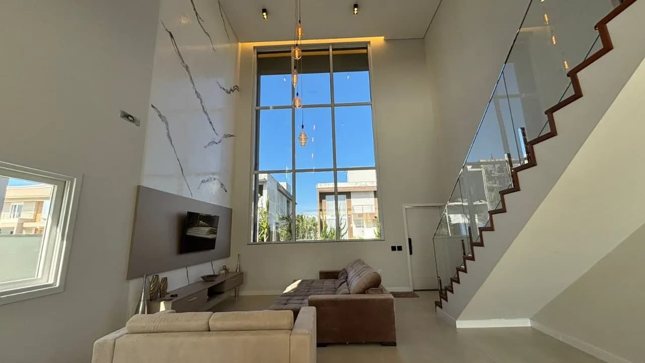 Casa de condomínio para venda com 4 dormitórios em Campeche com 360 m² — foto principal