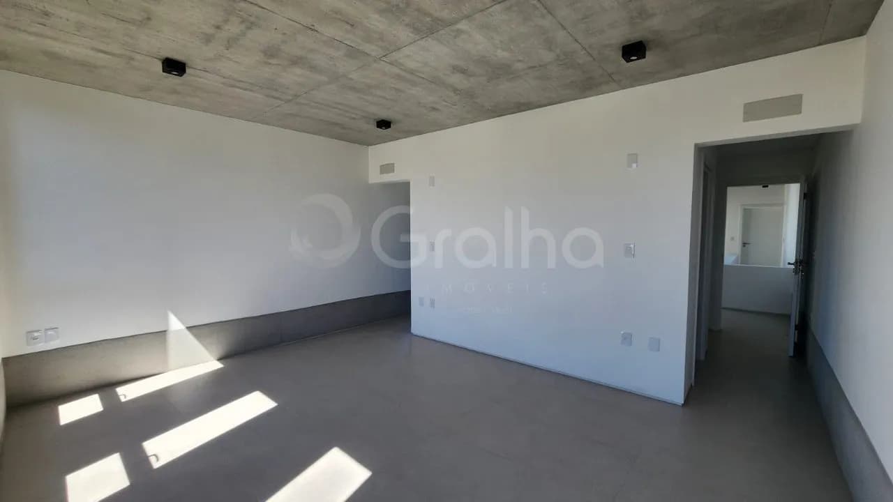 Casa para venda com 3 dormitórios em Ingleses Do Rio Vermelho com 250 m² — foto 5