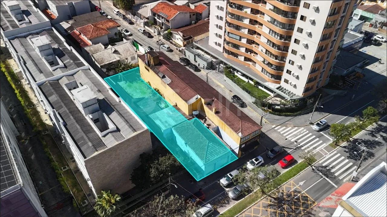 Terreno para venda em Centro com 466 m² — foto principal