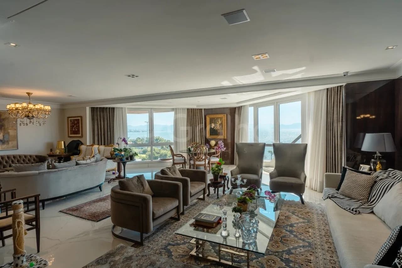 Apartamento para venda com 4 dormitórios em Beira Mar Norte com 371 m² — foto principal