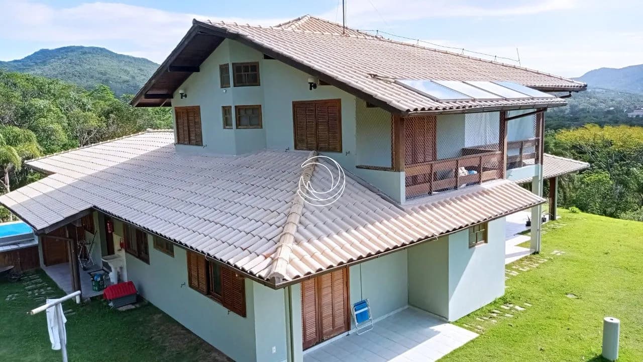 Sitio/fazenda para venda com 4 dormitórios em Ratones com 440 m²