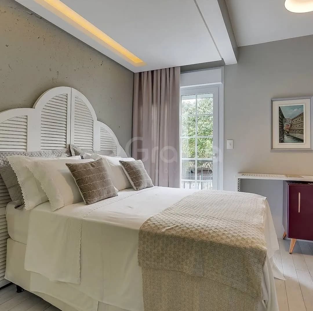 Hotel/pousada para venda em Canasvieiras com 550 m² — foto 2