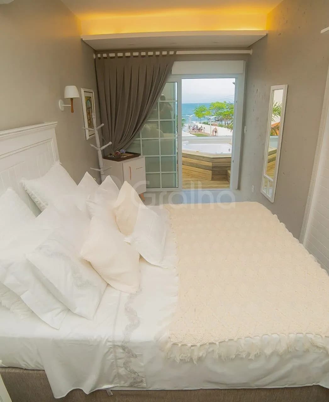 Hotel/pousada para venda em Canasvieiras com 550 m² — foto 4