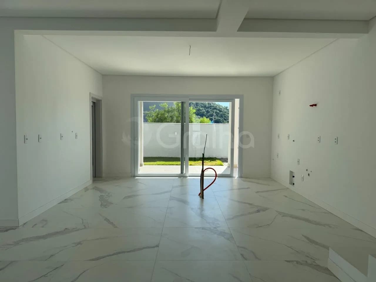 Casa de condomínio para venda com 4 dormitórios em Ingleses Do Rio Vermelho com 360 m² — foto 4