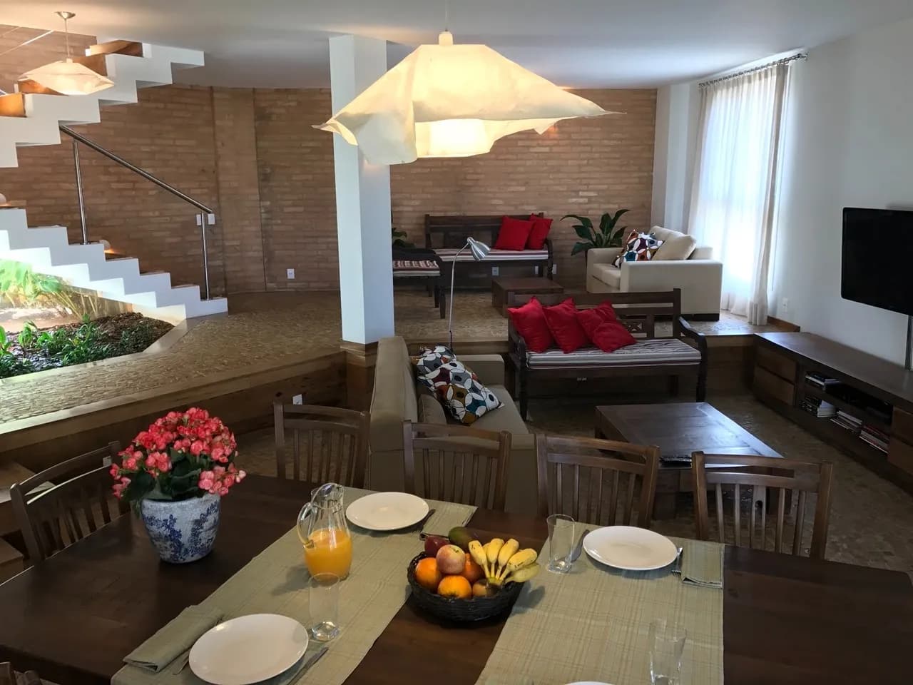 Casa para venda com 5 dormitórios em Morro Das Pedras com 460 m²