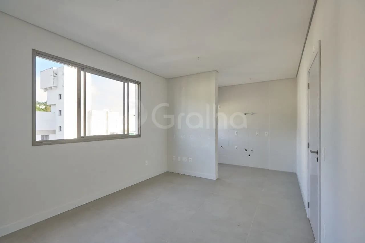 Apartamento para venda com 1 dormitório, em Carvoeira com 39 m² — foto 4