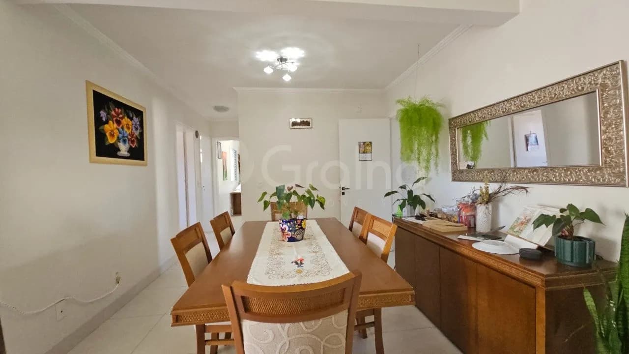 Apartamento para venda com 3 dormitórios em Pantanal com 94 m²