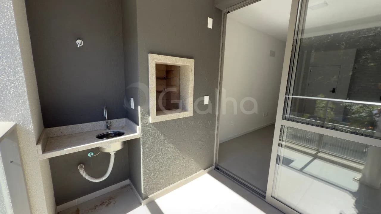 Apartamento para venda com 2 dormitórios em Cacupé com 70 m² — foto 2