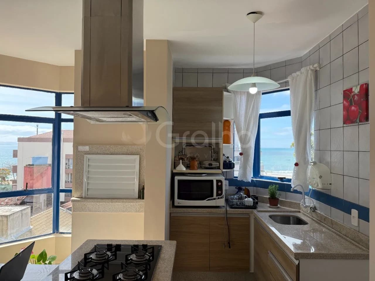 Cobertura para venda com 2 dormitórios em Canasvieiras com 80 m² — foto principal