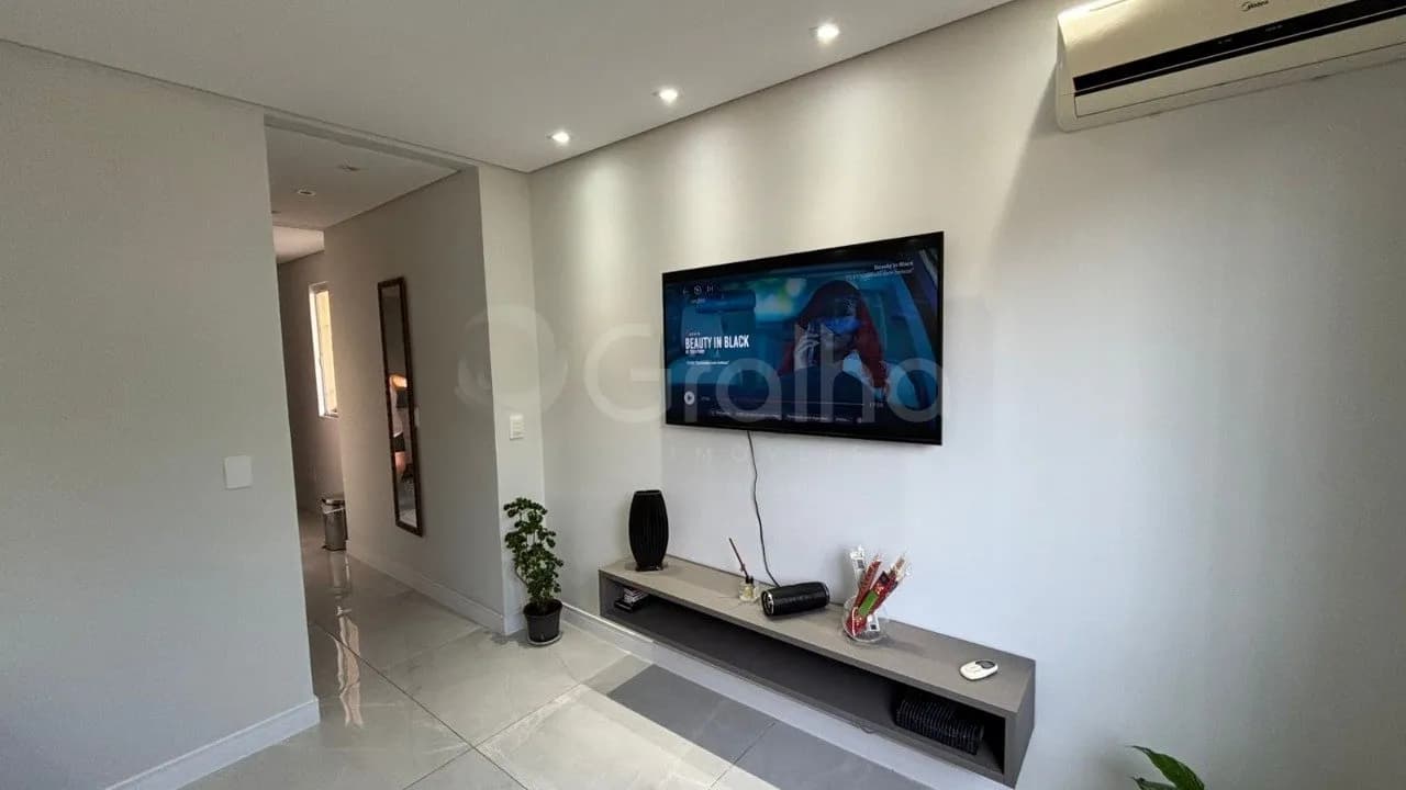 Casa para venda com 2 dormitórios em Vargem Do Bom Jesus com 60 m² — foto 2