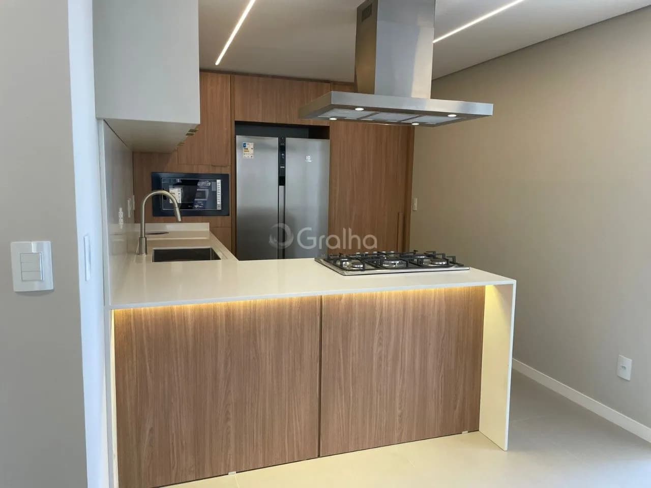Apartamento para venda com 3 dormitórios em Centro com 104 m² — foto 2