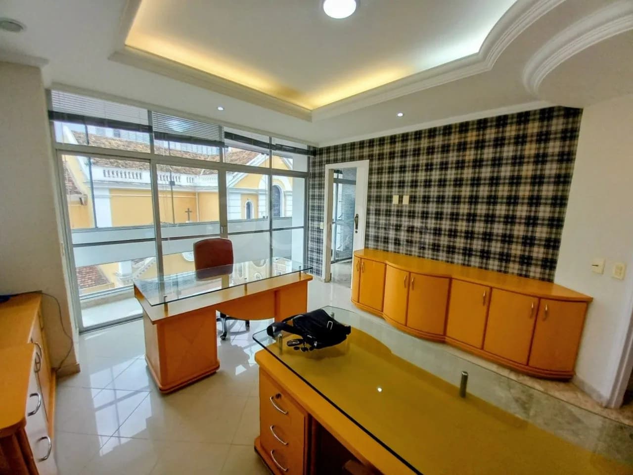 Sala comercial para venda em Centro com 212 m² — foto principal