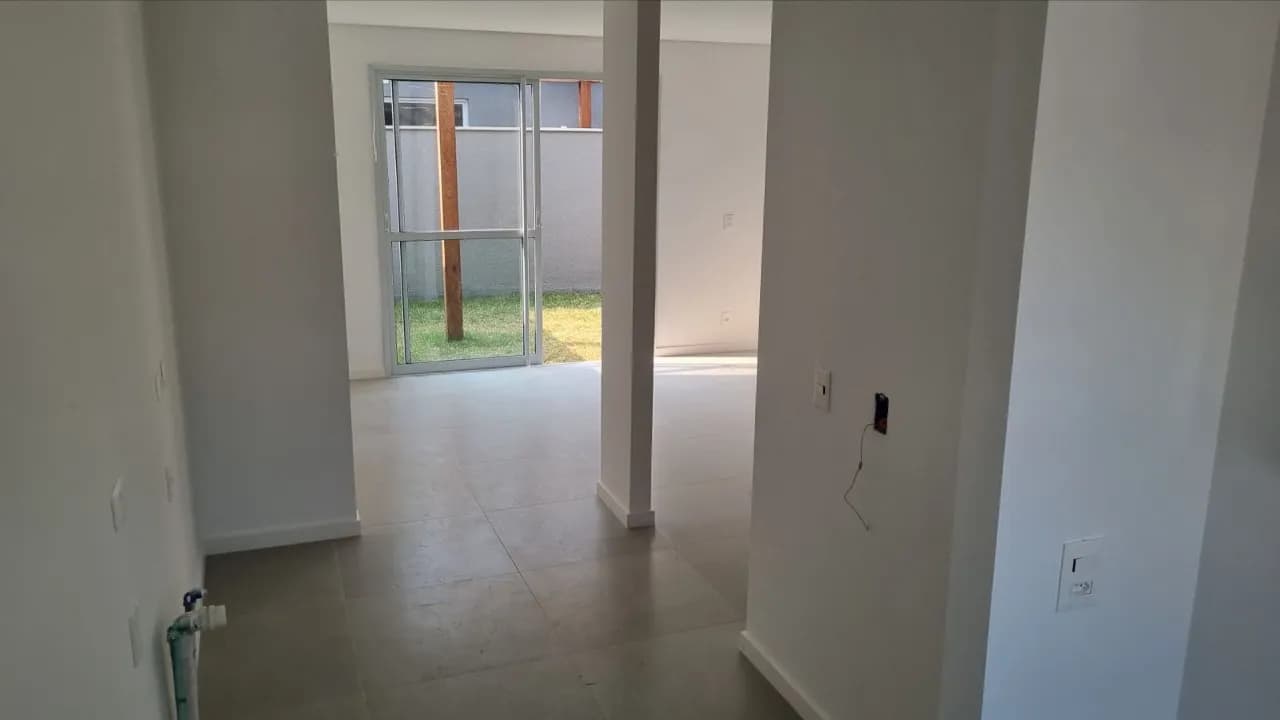 Casa para venda com 2 dormitórios em Morro Das Pedras com 78 m² — foto 3