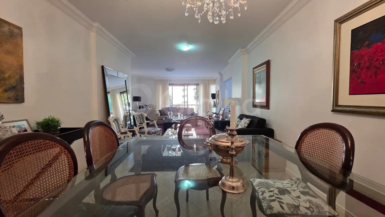 Apartamento para venda com 3 dormitórios em Centro com 170 m² — foto 2