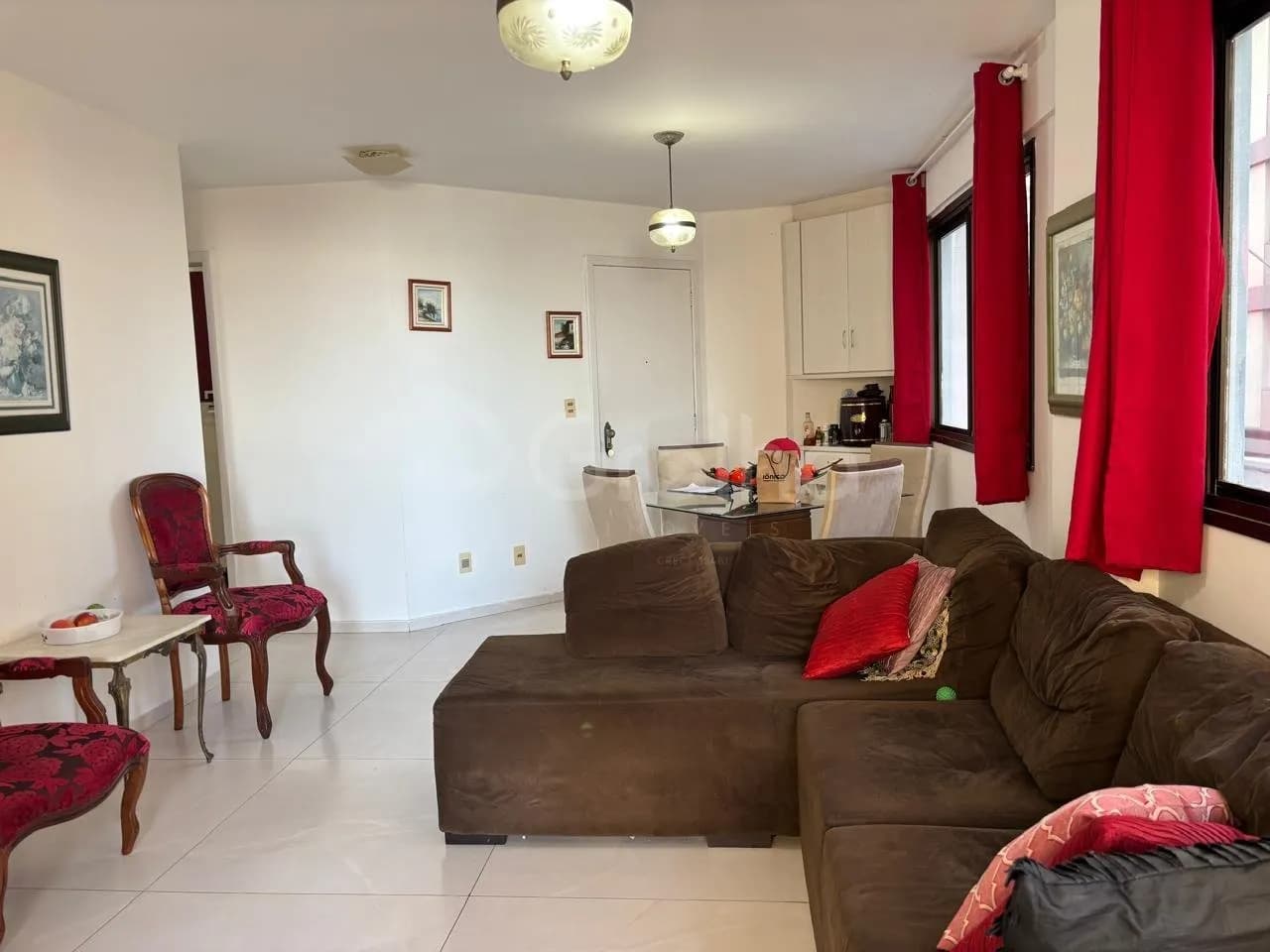 Apartamento para venda com 3 dormitórios em Centro com 80 m² — foto 2