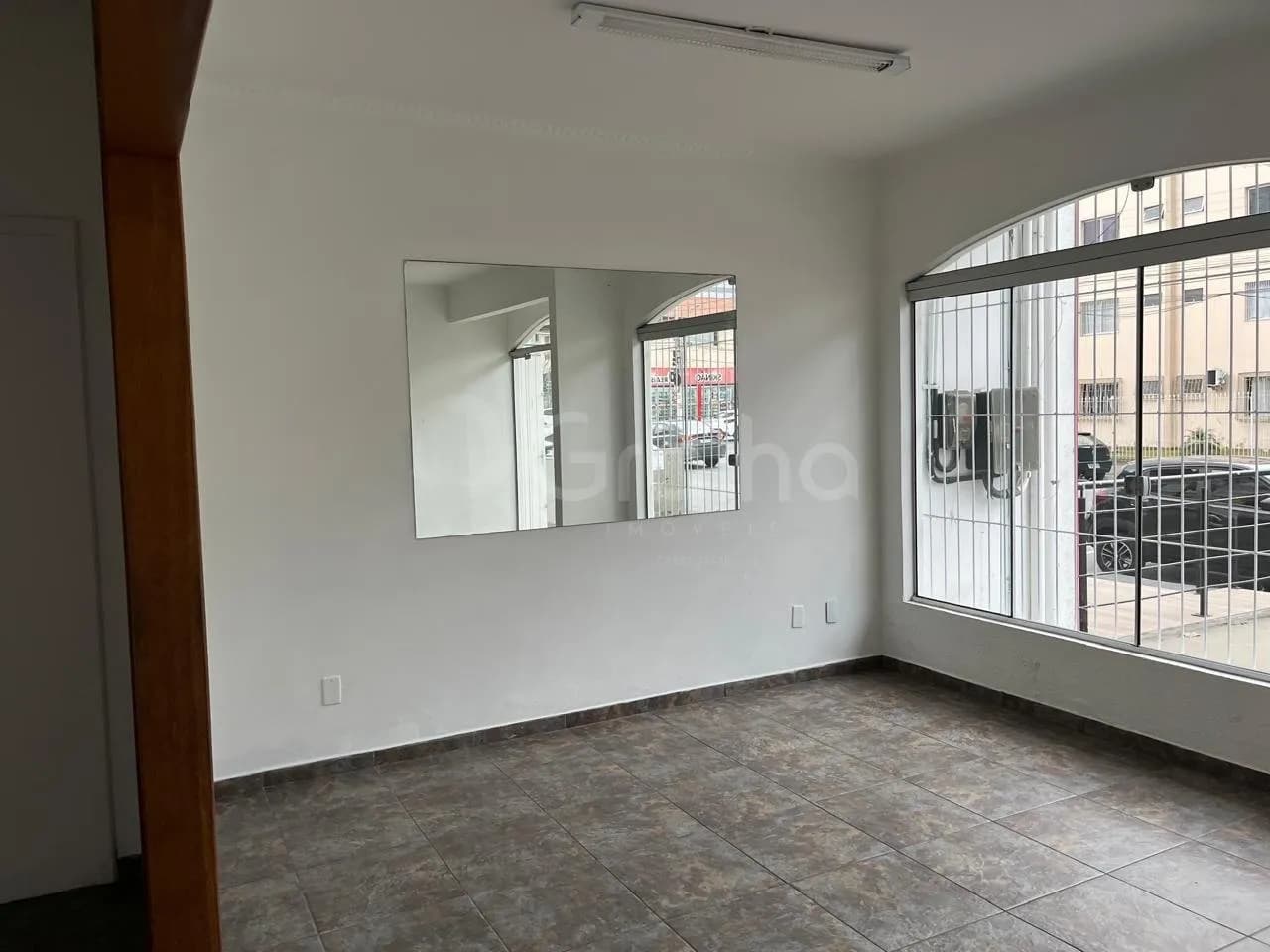 Casa comercial para venda em Kobrasol com 183 m² — foto 2
