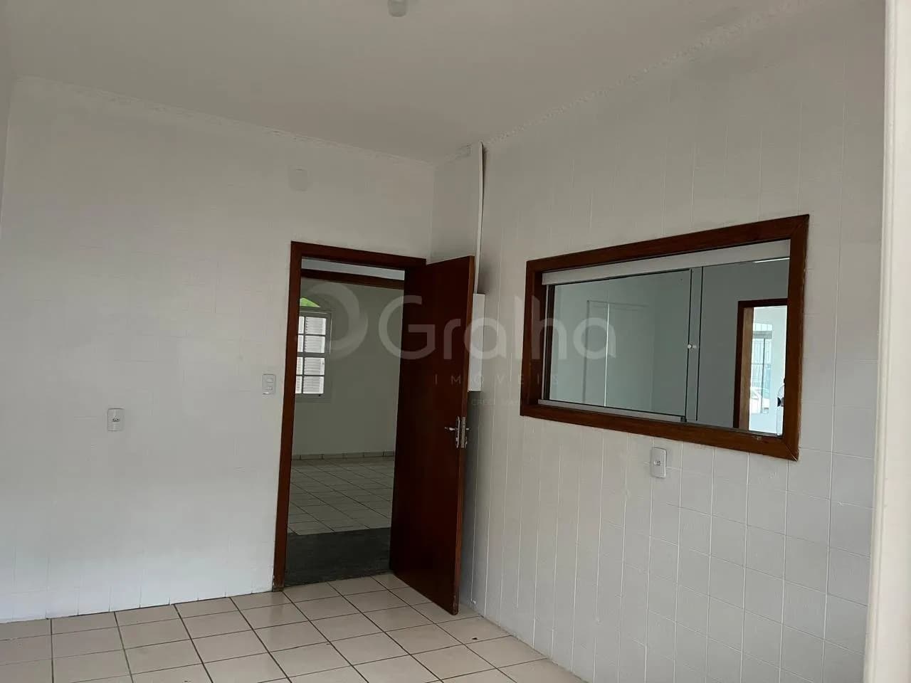Casa comercial para venda em Kobrasol com 183 m² — foto 4