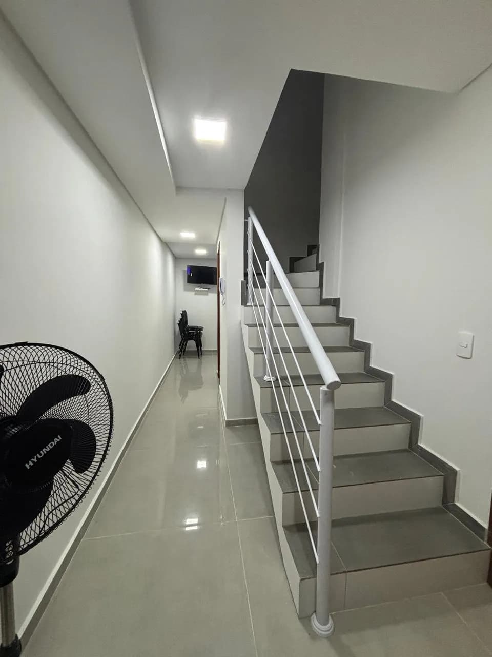 Apartamento duplex para venda com 2 dormitórios em Canasvieiras com 77 m² — foto 2