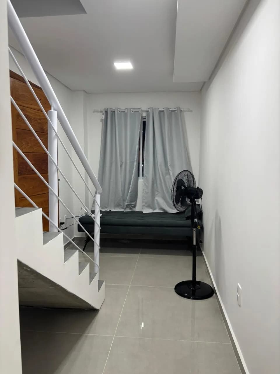 Apartamento duplex para venda com 2 dormitórios em Canasvieiras com 77 m² — foto 3