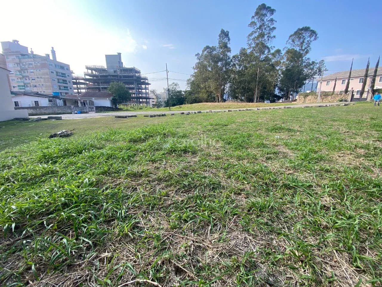 Terreno para venda em Pantanal com 1500 m² — foto 3