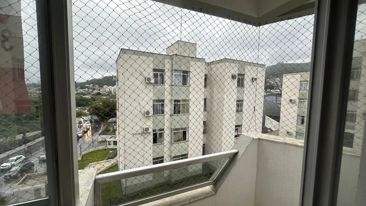 Apartamento para venda com 4 dormitórios em Carvoeira com 91 m² — foto 4