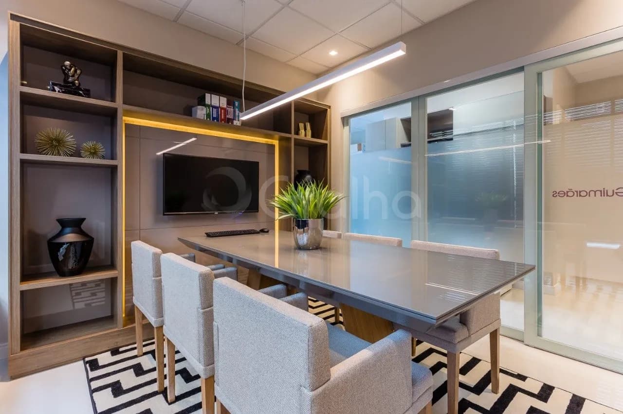 Sala comercial para venda em Centro com 61 m² — foto principal