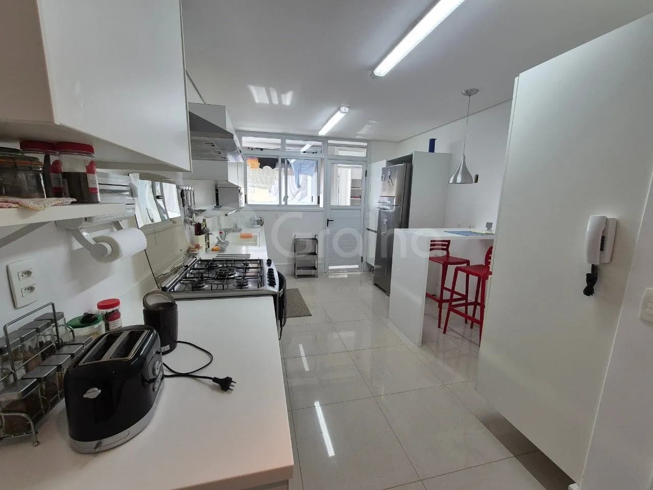 Apartamento para venda com 4 dormitórios em Coqueiros com 299 m² — foto 5
