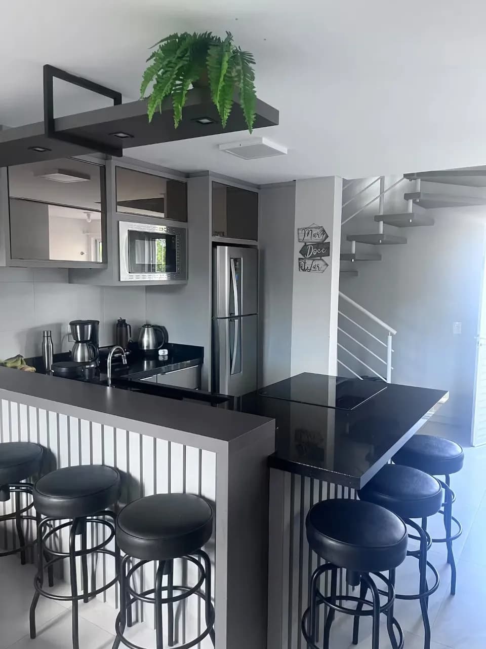 Casa para venda com 2 dormitórios em Praia do Sonho (Ens Brito) com 66 m² — foto principal