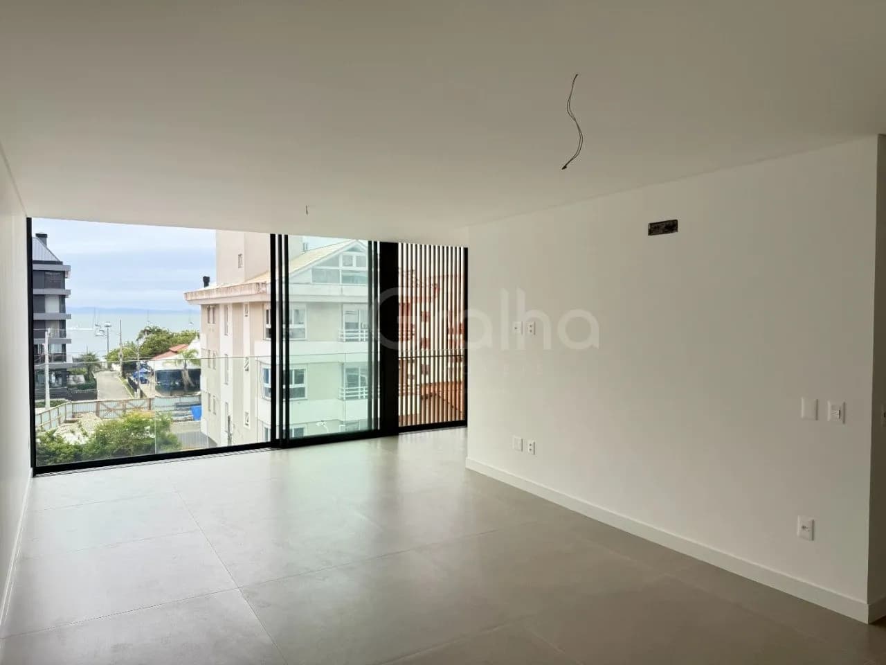 Apartamento para venda com 3 dormitórios em Jurerê com 120 m² — foto principal