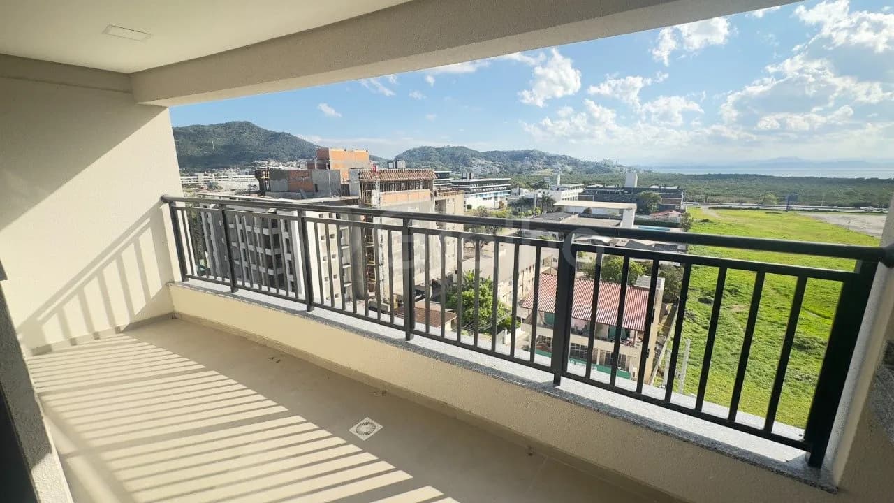 Apartamento para venda com 3 dormitórios em Saco Grande com 94 m² — foto principal