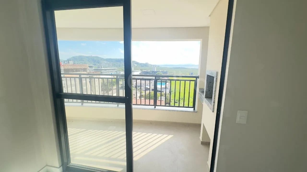 Apartamento para venda com 3 dormitórios em Saco Grande com 94 m² — foto 2
