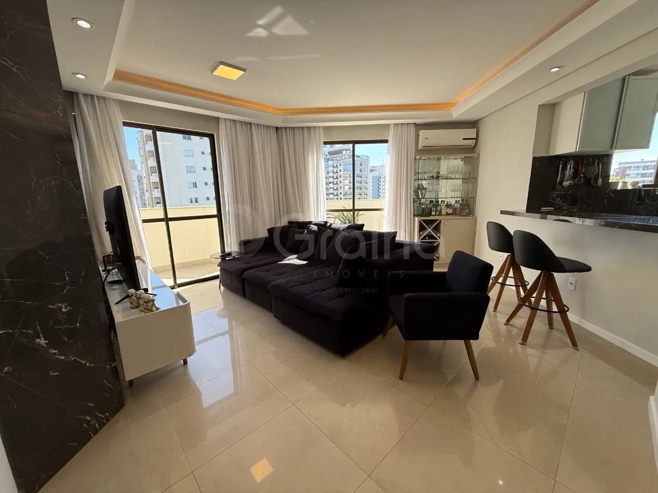 Cobertura para venda com 3 dormitórios em Campinas com 277 m² — foto principal