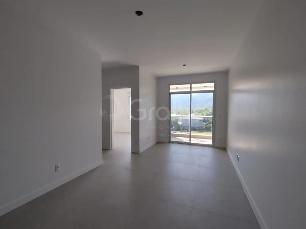 Apartamento para venda com 1 dormitório, em Pântano Do Sul com 53 m² — foto 2