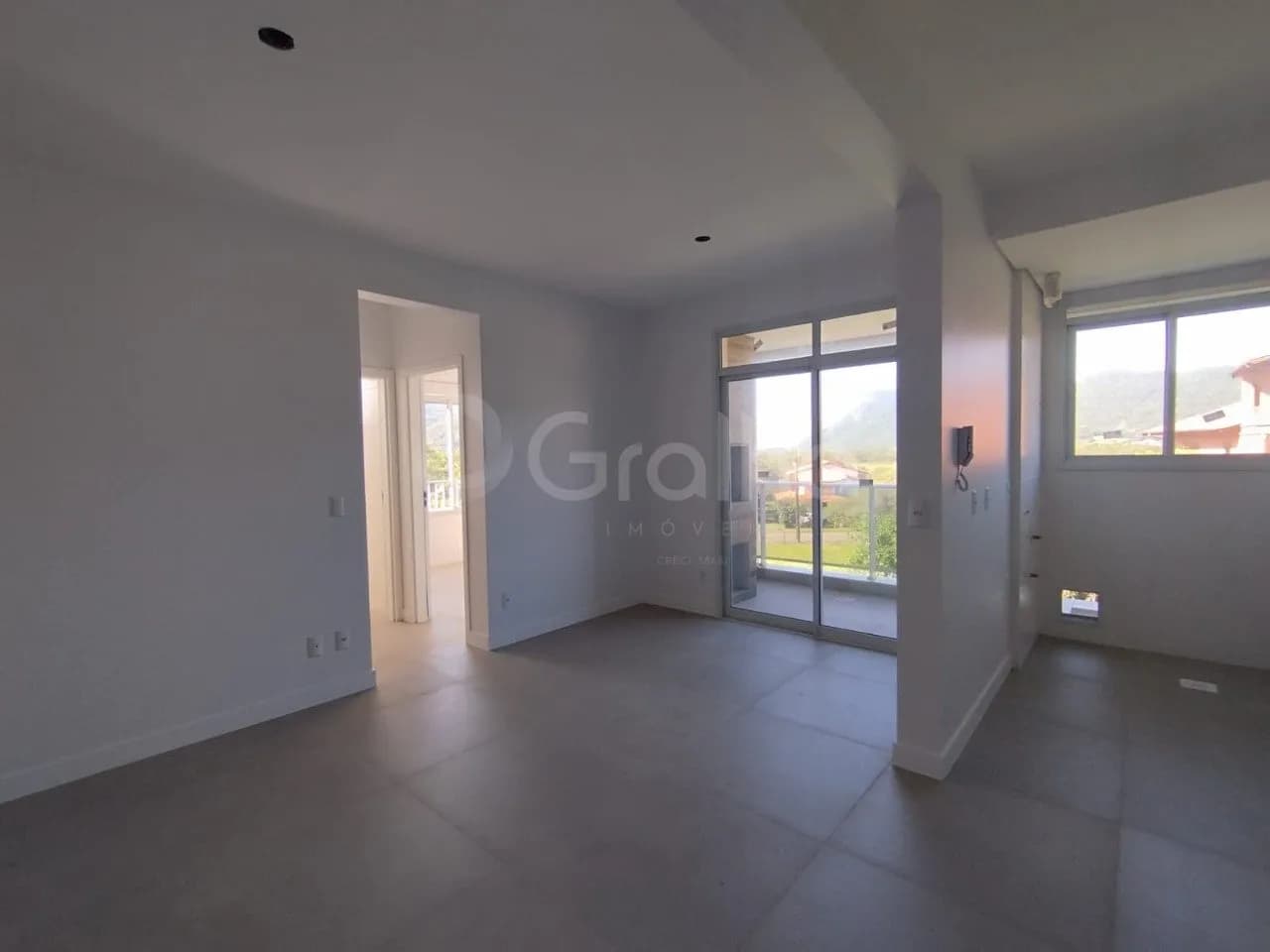 Apartamento para venda com 1 dormitório, em Pântano Do Sul com 48 m²