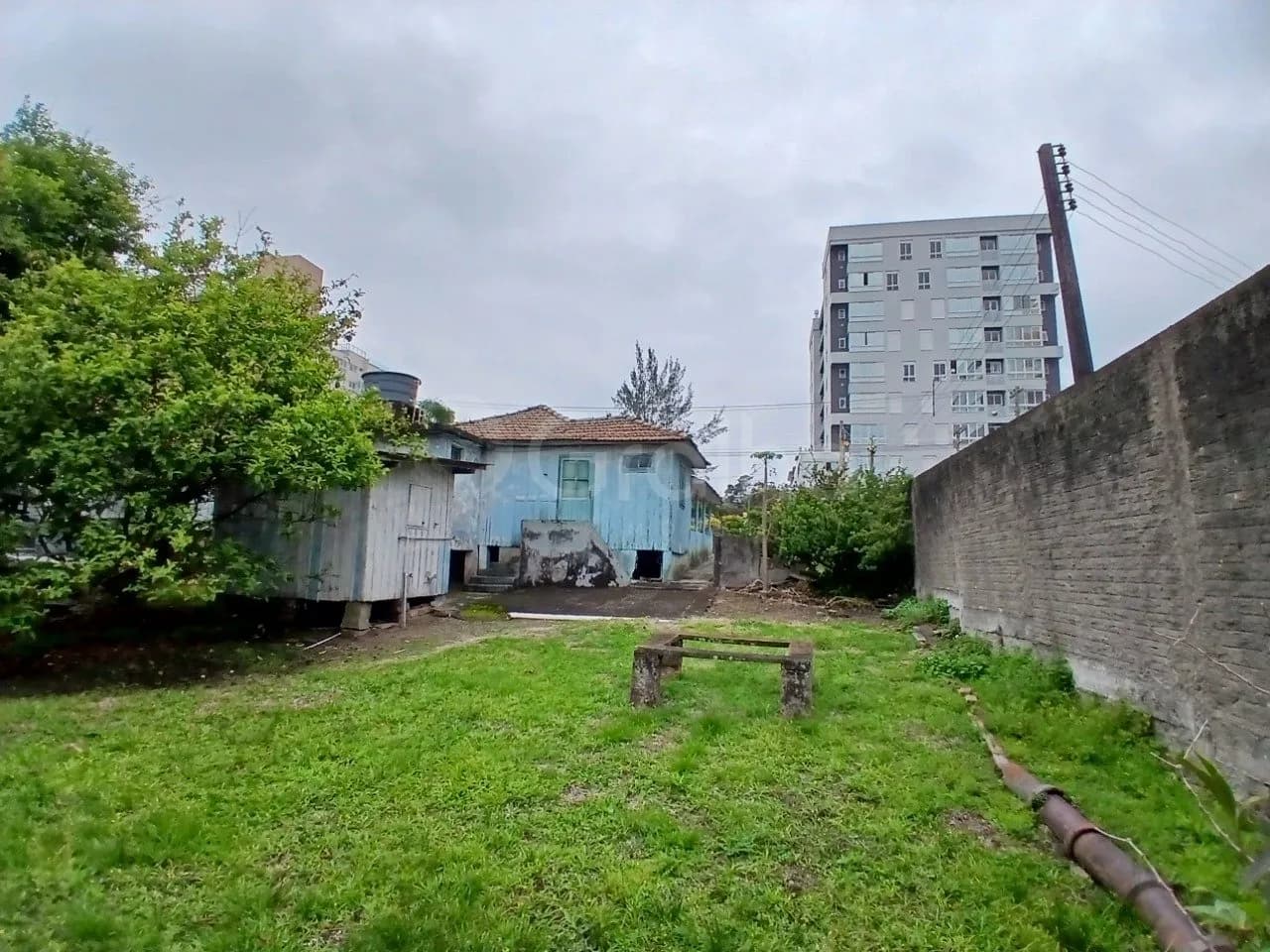Terreno para venda em centro com 593 m² — foto principal