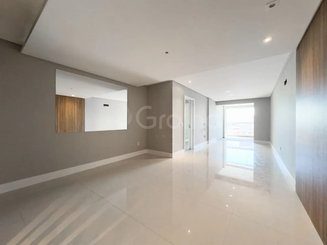 Apartamento para venda com 3 dormitórios em Kobrasol com 125 m² — foto principal